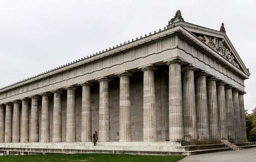 Building columns memorial