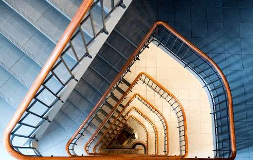 Stages staircase spiral