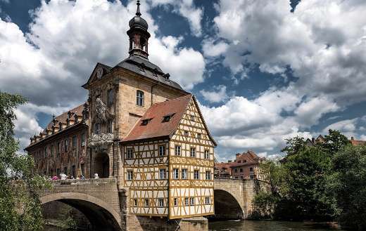 Half timbered house middle ages Truss