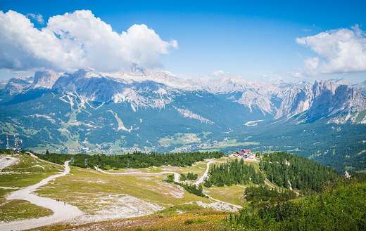 Italy Cortina online