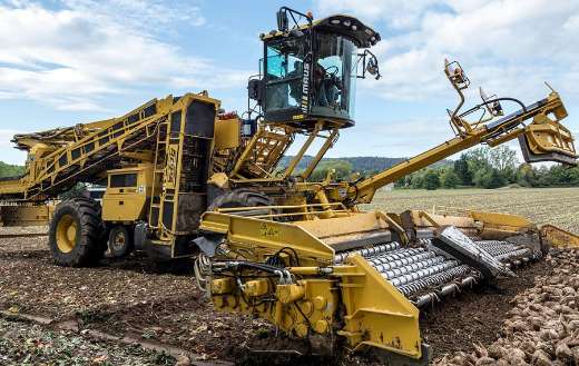 Farm sugar beet vehicle