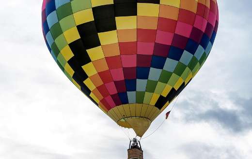 Hot air balloon ride transport