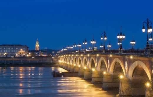 Bordeaux stone bridge