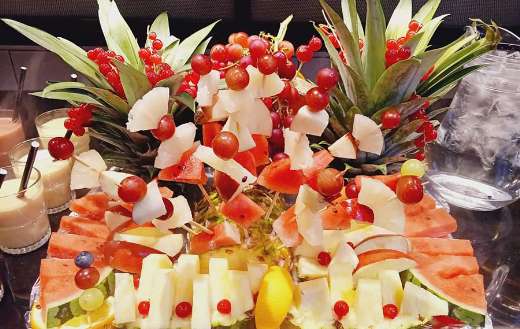 Different kinds of fruits