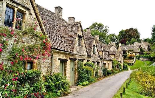 Bibury arlington row in Cotswolds