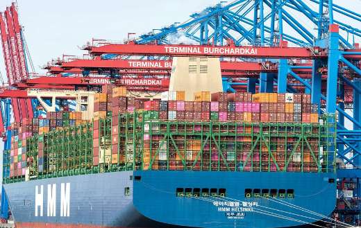 Hmm Helsinki container ships