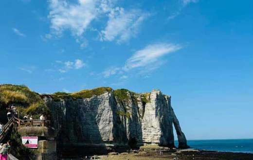 Etretat France online