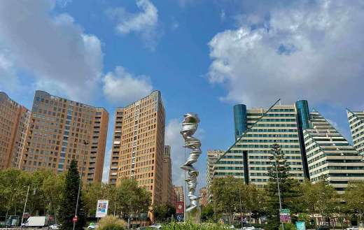 Hemispheric Spain Valencia sculpture