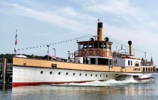 Paddle steamer steamboat