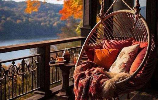 Hanging chair in the balcony