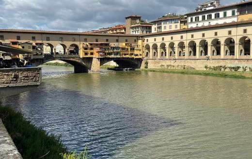 Ponte Vecchio area