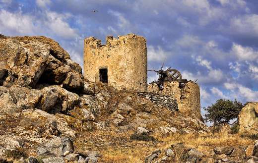 Ruin abandoned old mill place