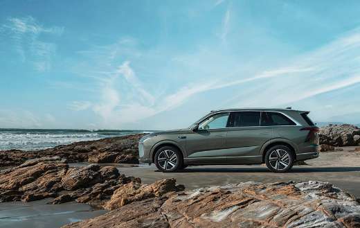 Great background nice car