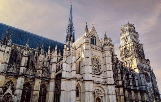 Building cathedral architecture France
