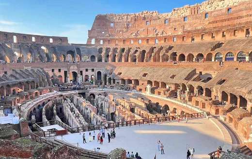 Colosseum Italy online