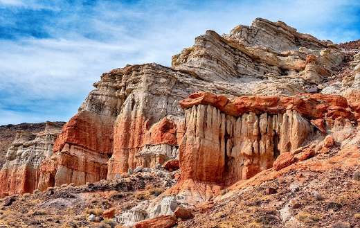 Desert Mojave rock formations