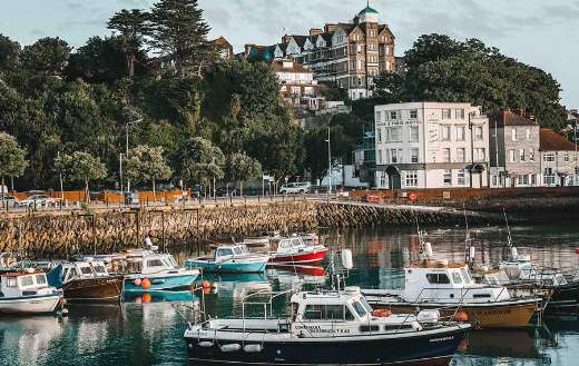 Folkstone harbor port