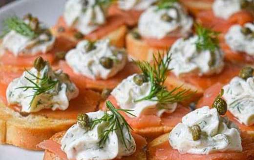 Finger food with smoked salmon