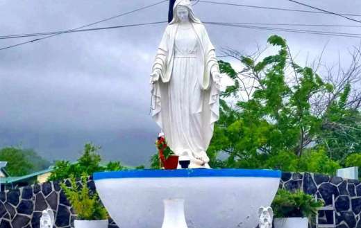 Mother mary statue