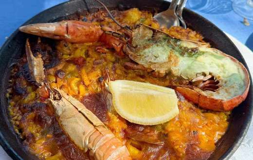 Paella food