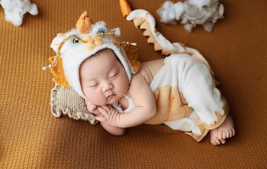 Newborn infant photography
