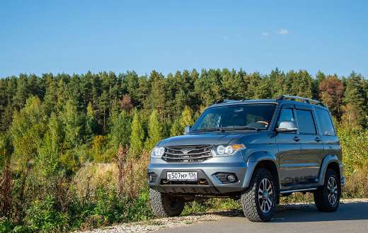 Suv park near nature