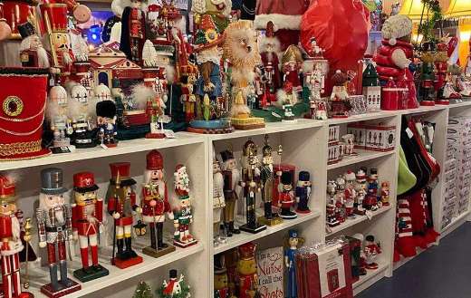 Wide christmas decoration in store