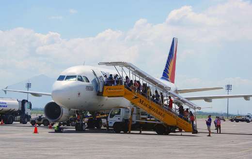 Philippine airlines airplane at NAIA